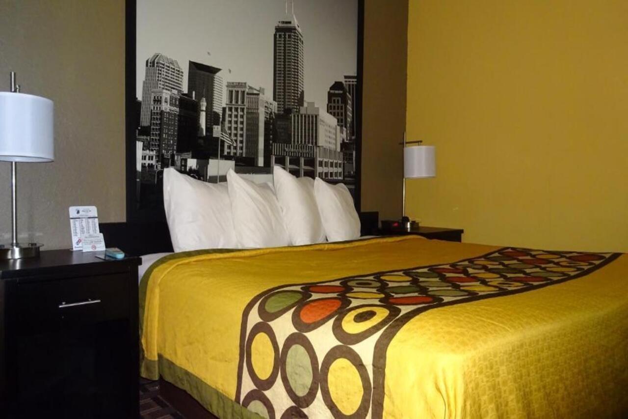 Super 8 By Wyndham Terre Haute Extérieur photo